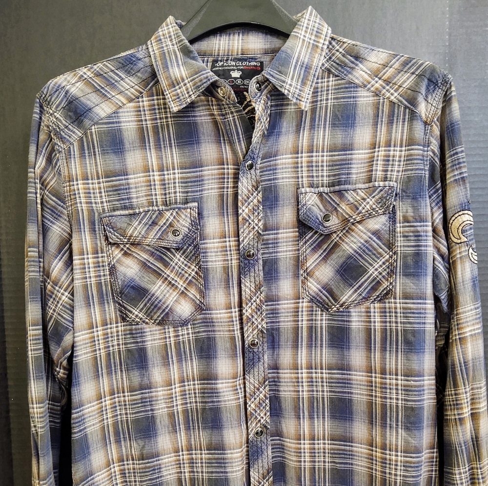 Buckle Button Down - Picture 2 of 6